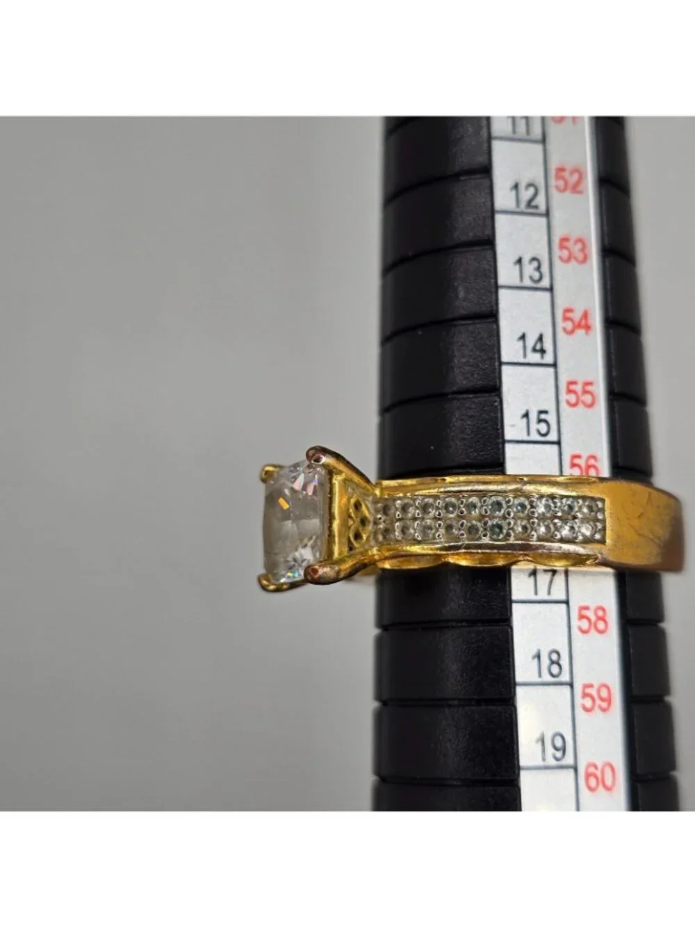 SETA Vintage Faux Engagement Ring Gold Tone Princess cut Rhinestone Sz 8 Signed